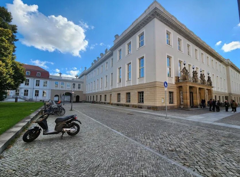 Crown Prince's Palace, Germany